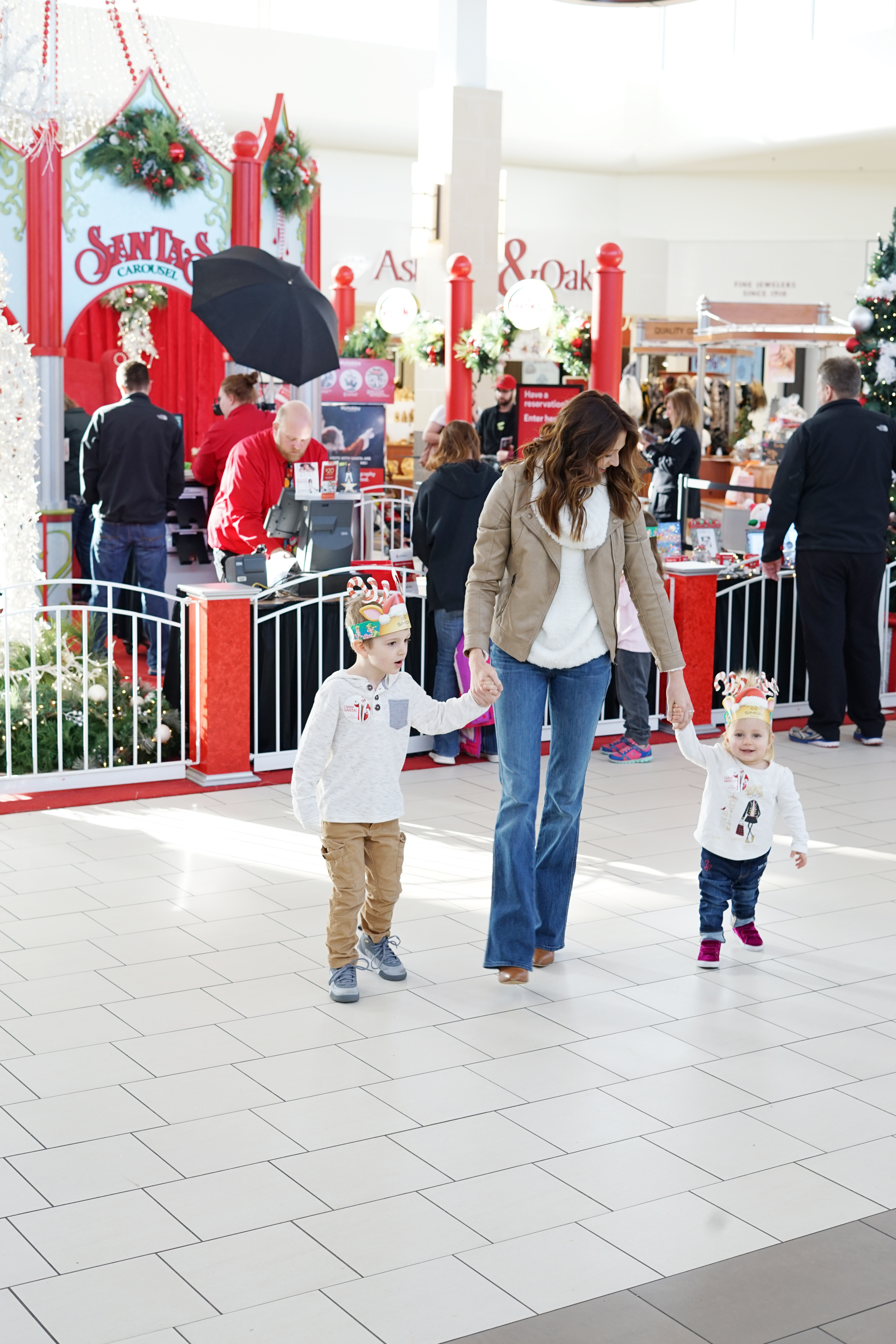 Meeting Santa - Midwest In Style