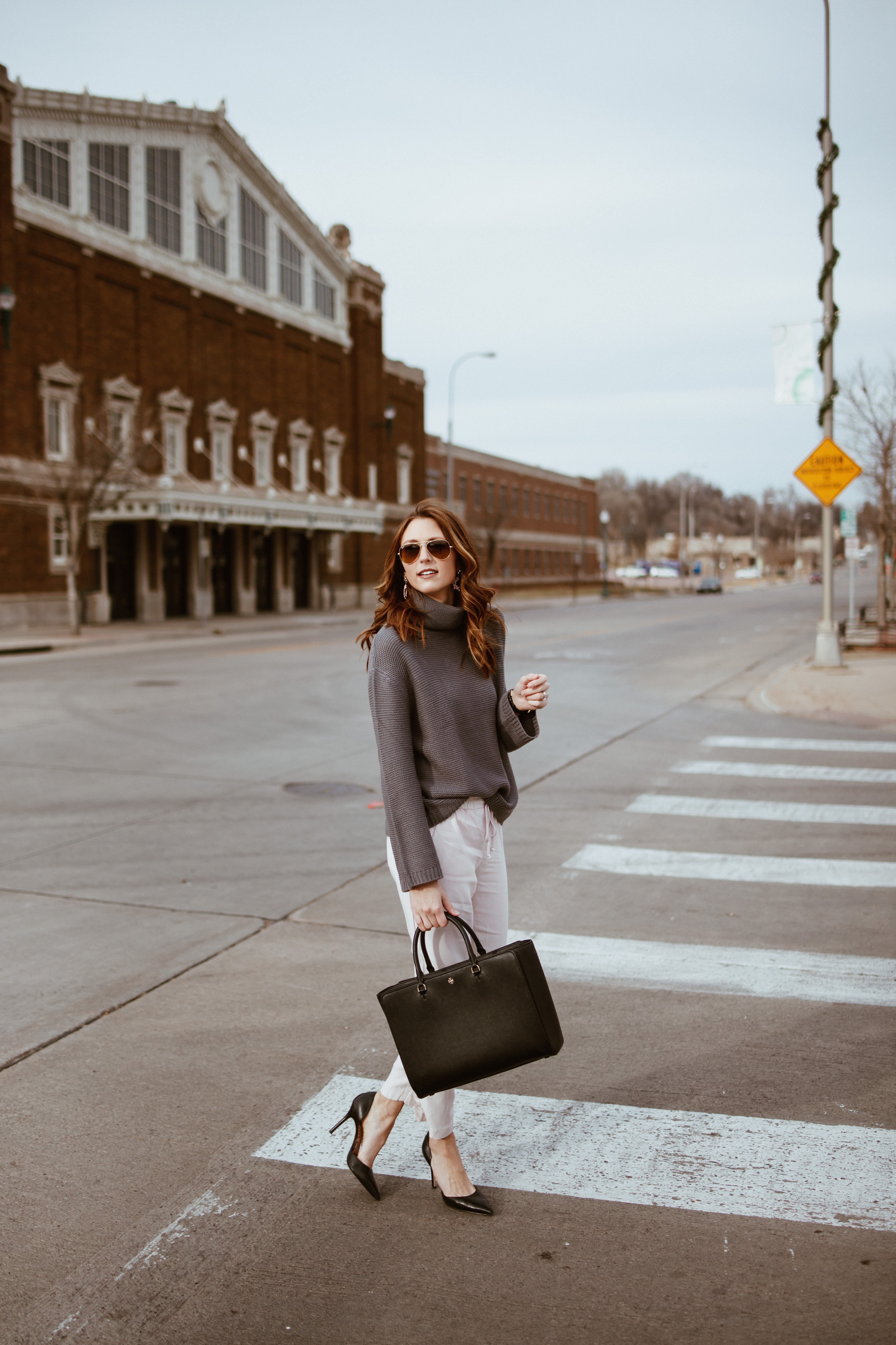 Comfy Office Outfit - Midwest In Style