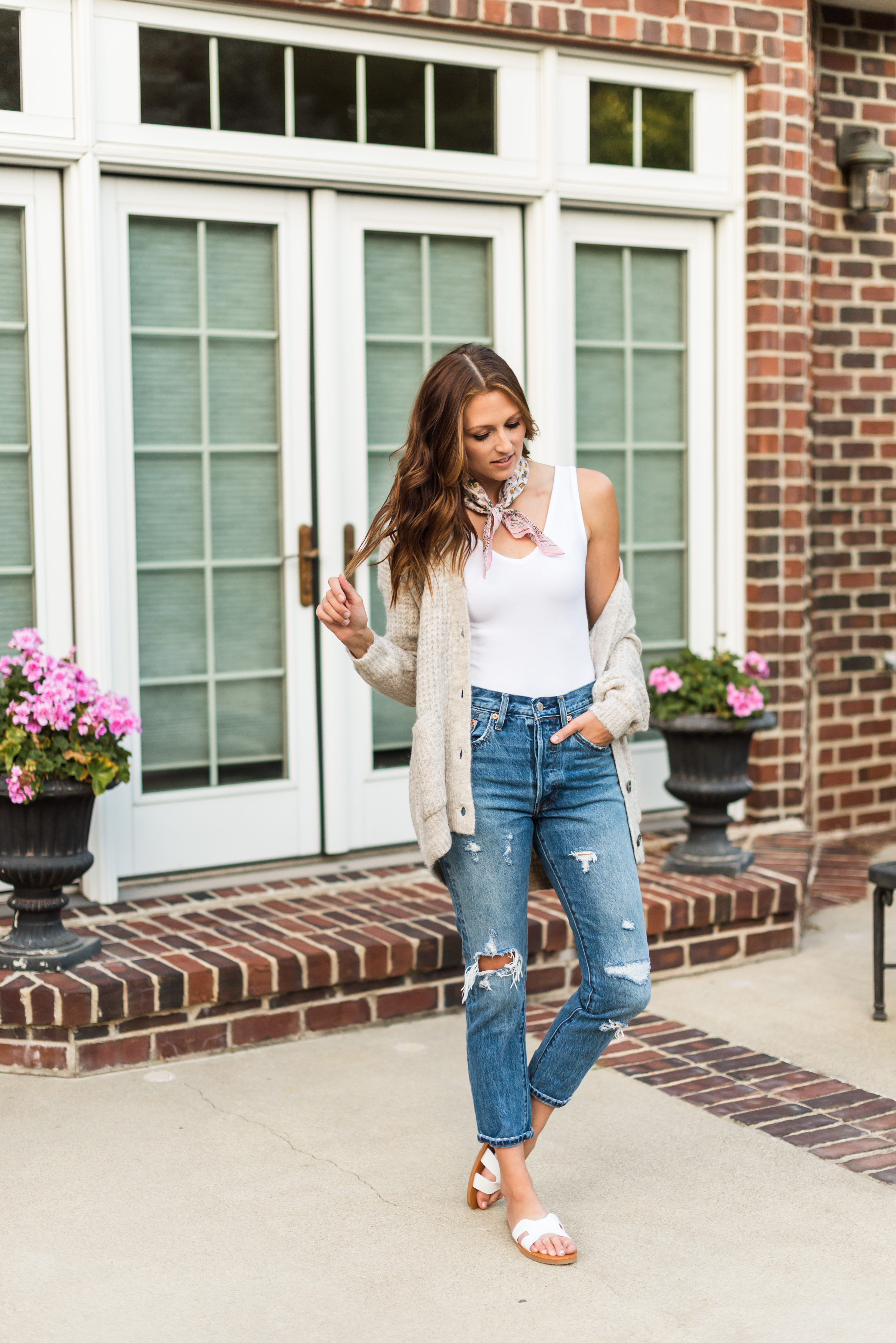Cardigan and high-waisted denim - Midwest In Style