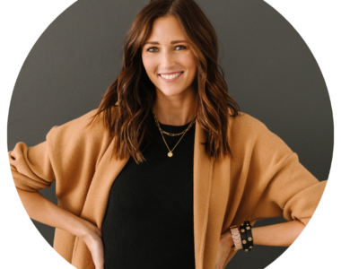 Midwest In Style - Maren Larson Headshot - Sioux Falls Blogger